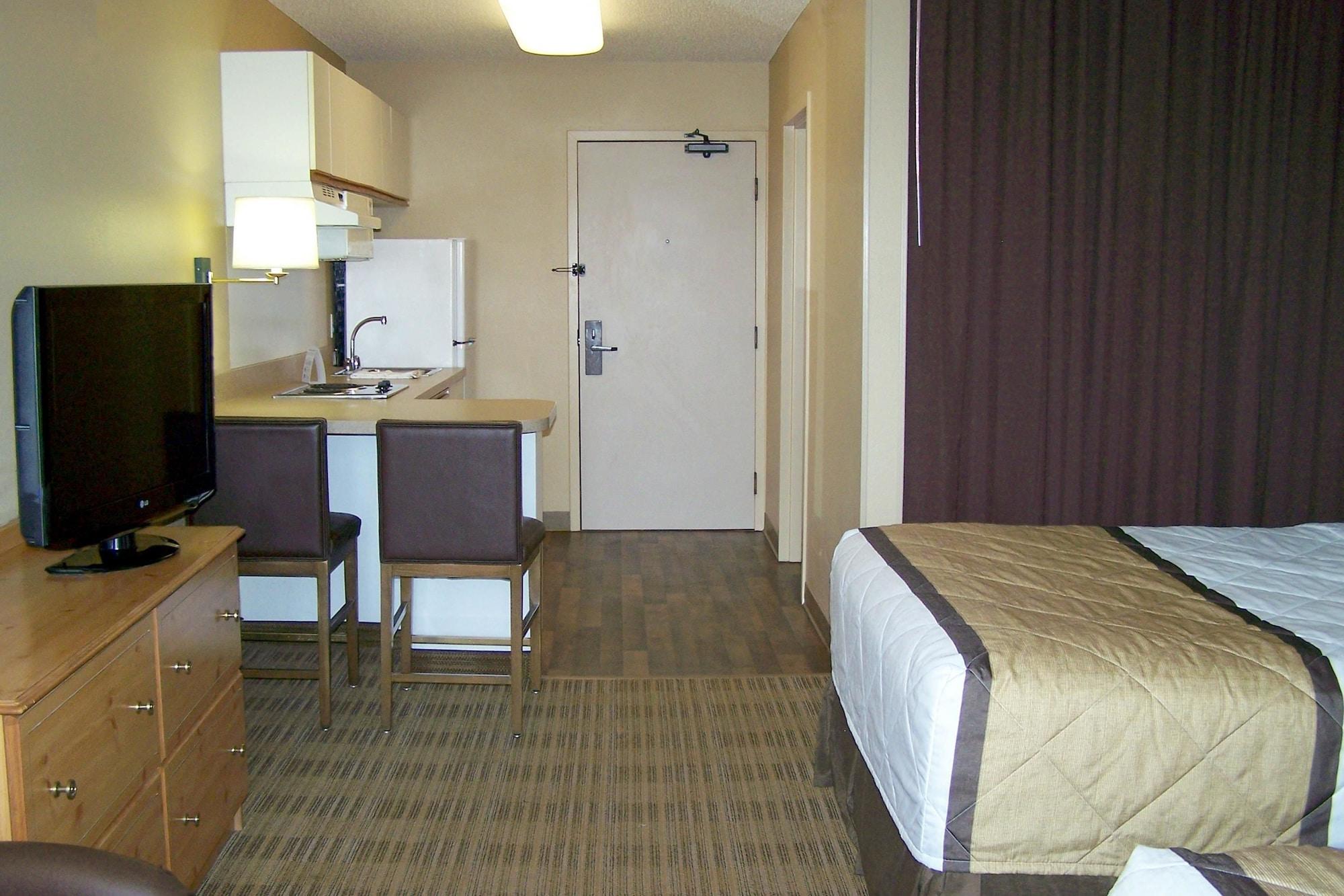 Extended America - Milwaukee - 2* Brookfield